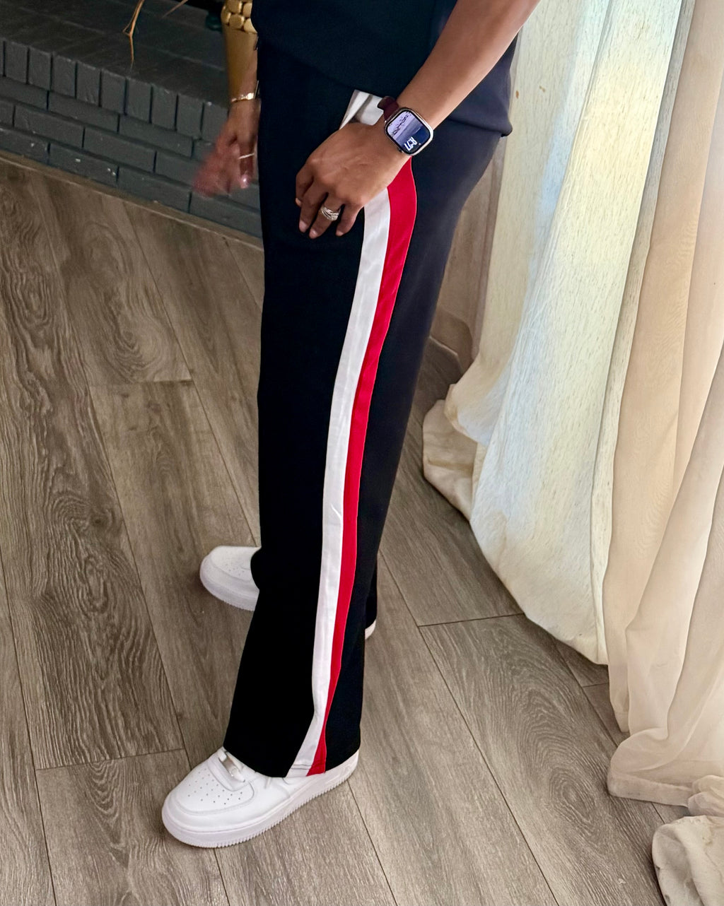 Statement Nineteen Thirteen Embroidered Set